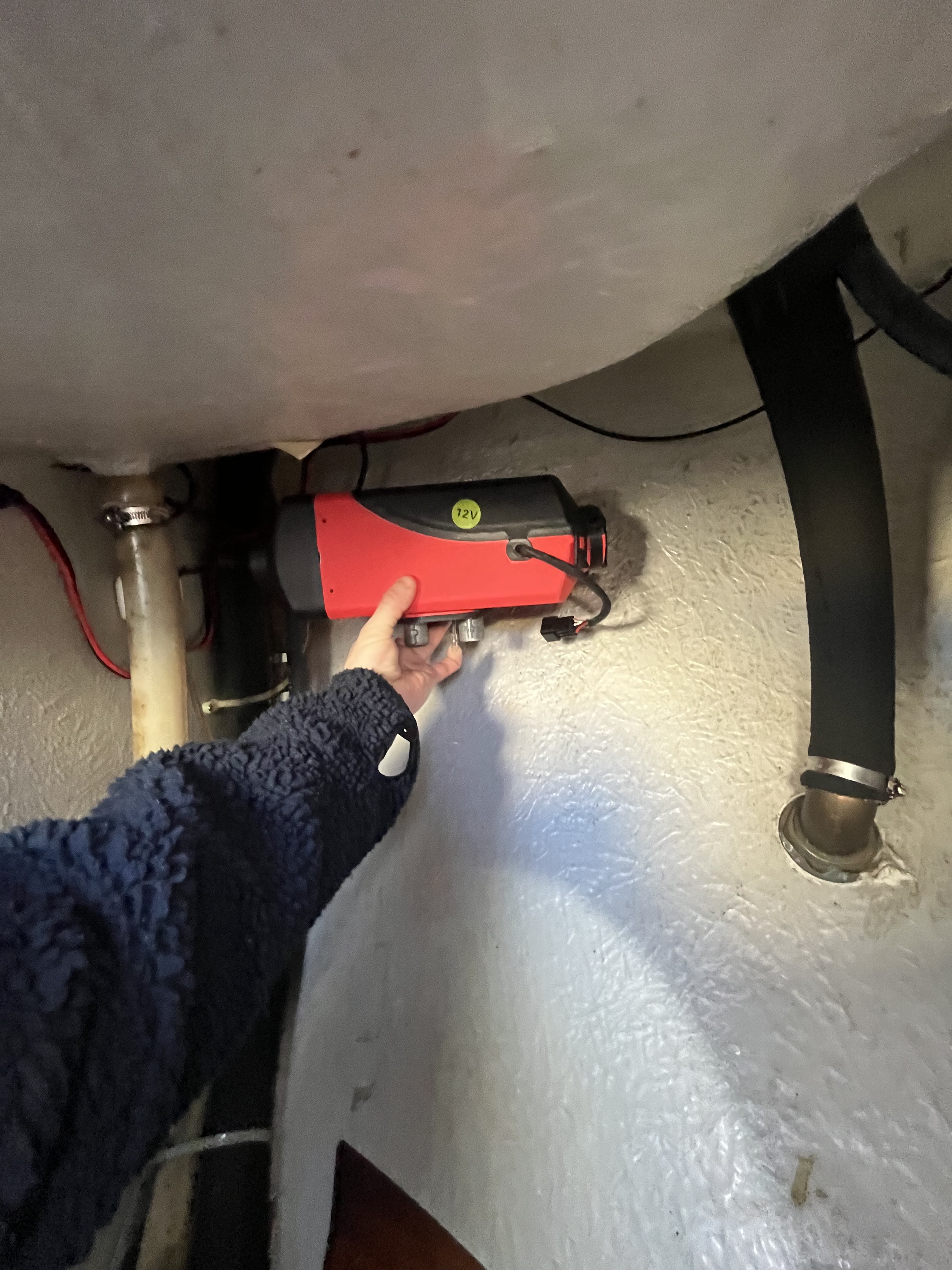 Air diesel heater